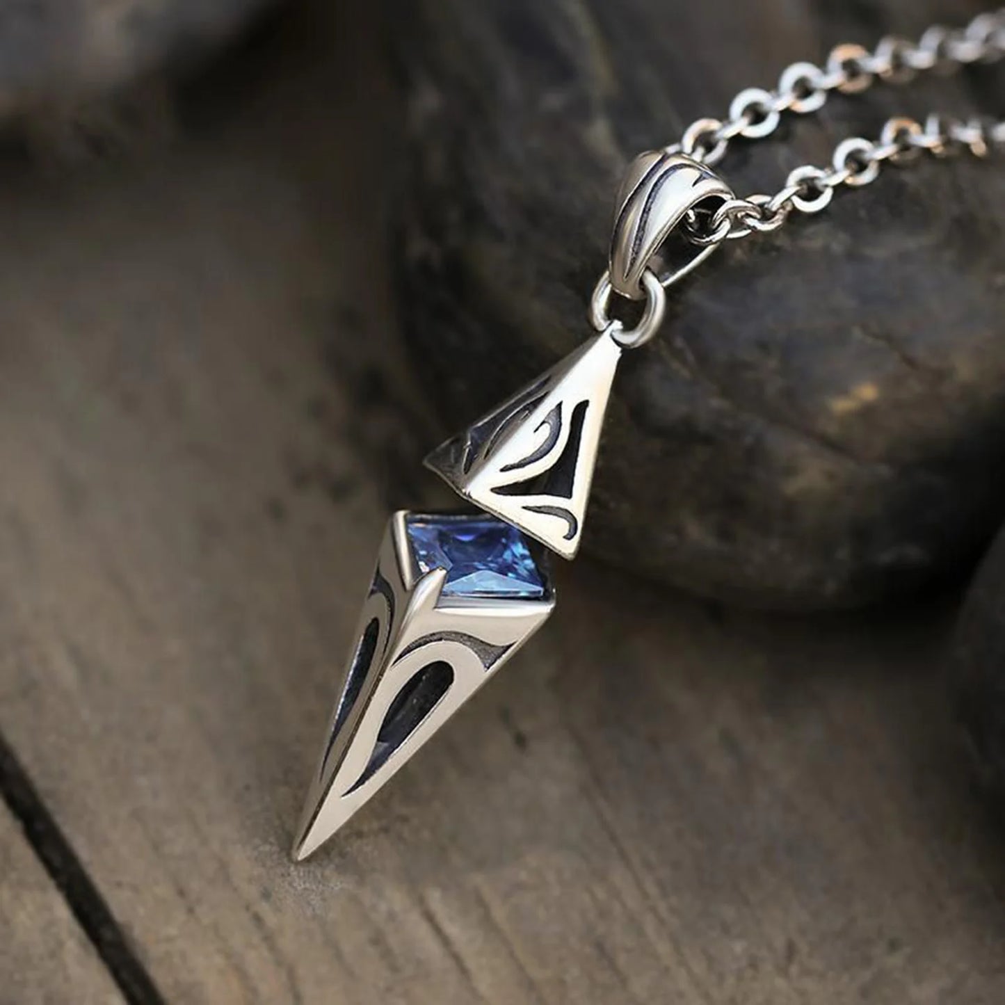 Stylish Blue Stone Necklaces for Men