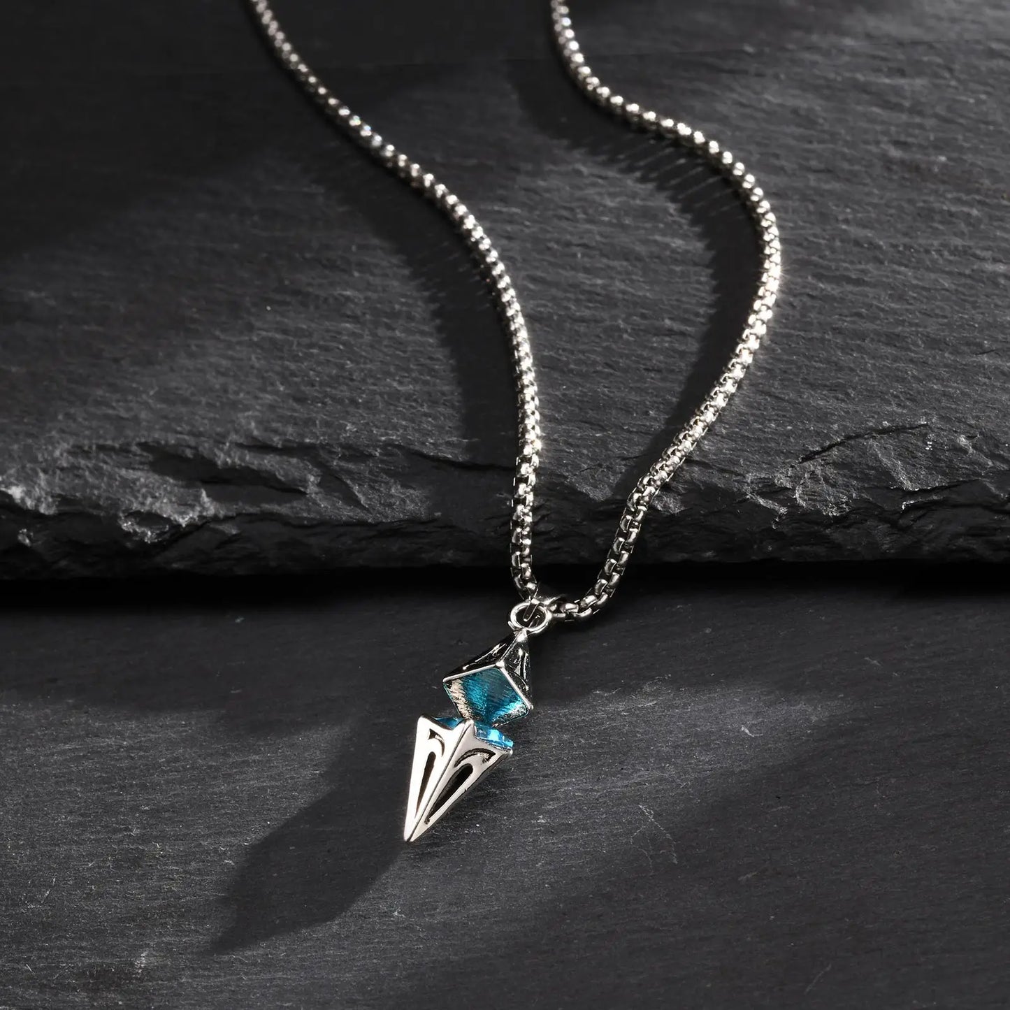 Stylish Blue Stone Necklaces for Men